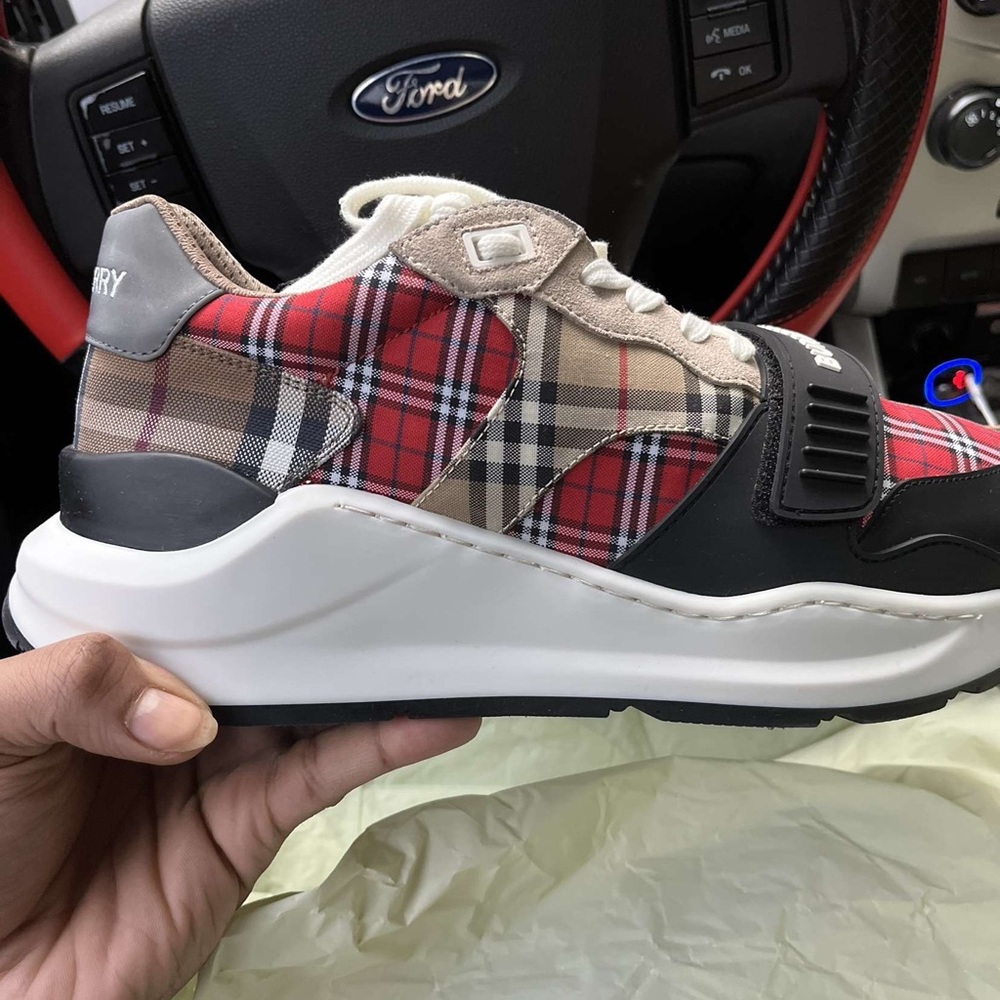 Burberry Shoes